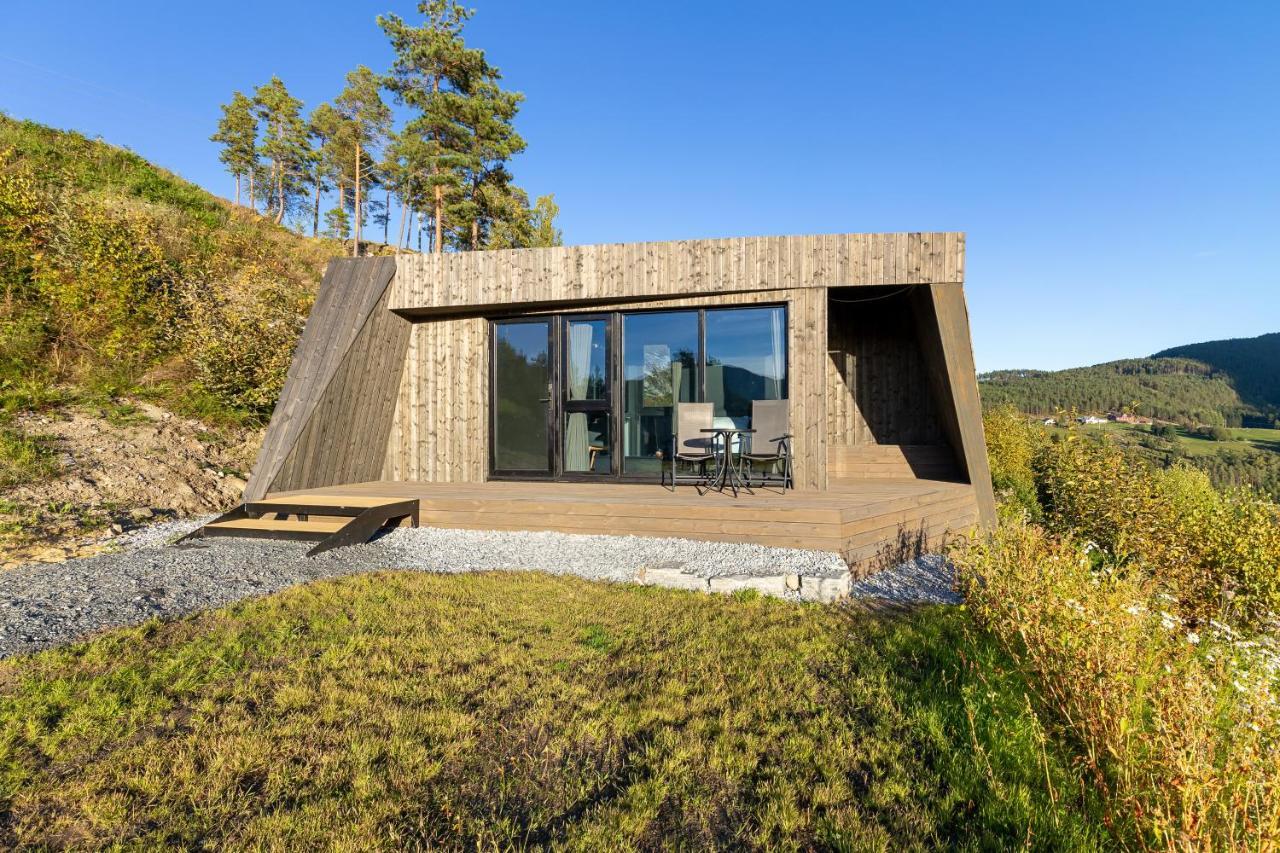 Sogndal Fjordpanorama - Studio Cabins With View Екстериор снимка
